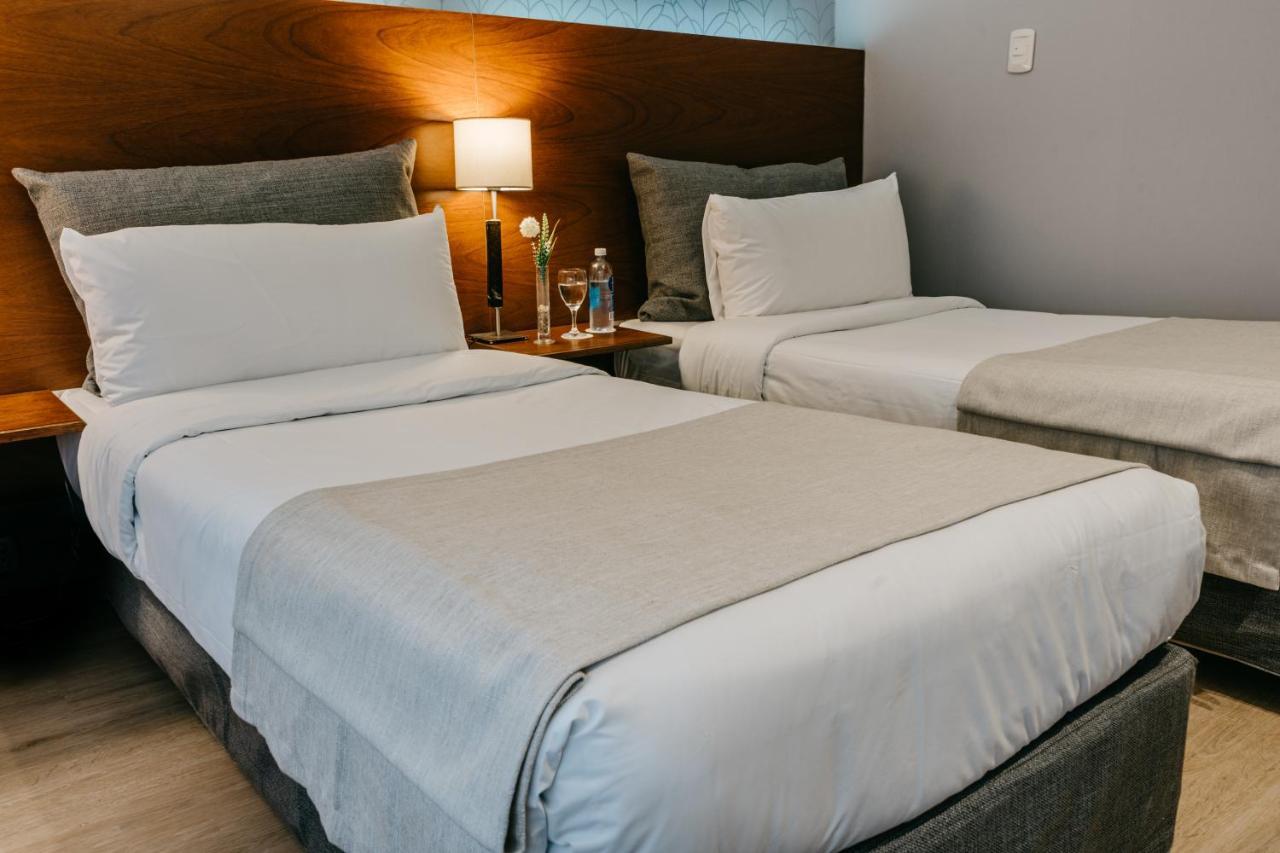 Rochester Hotel Concept บัวโนสไอเรส ภายนอก รูปภาพ